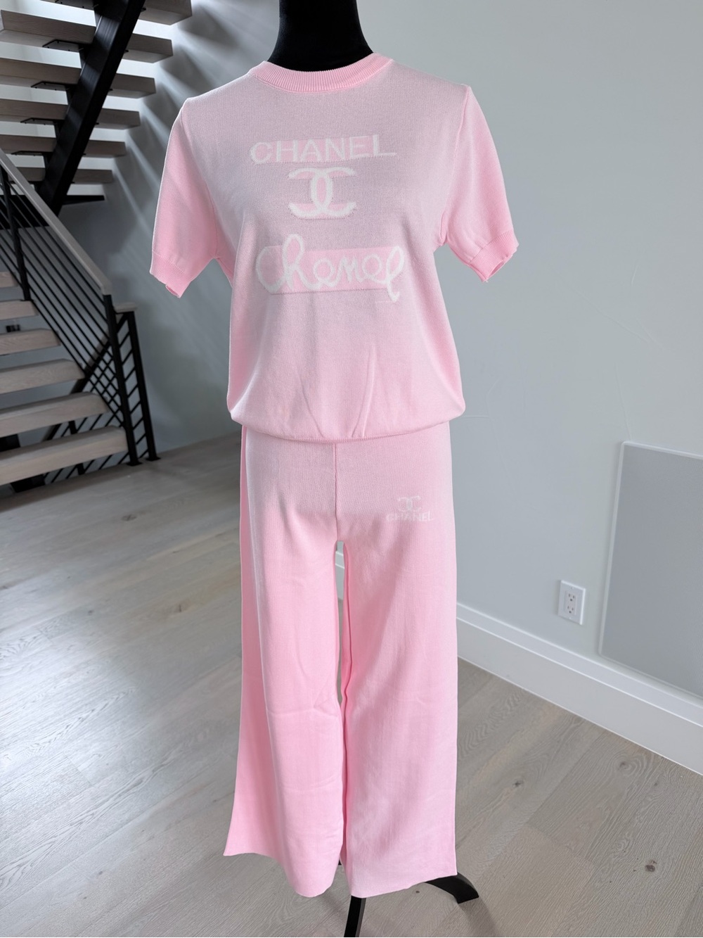 Pink Short Sleeve Knit Two Piece Matching Set with Wide leg pants size S